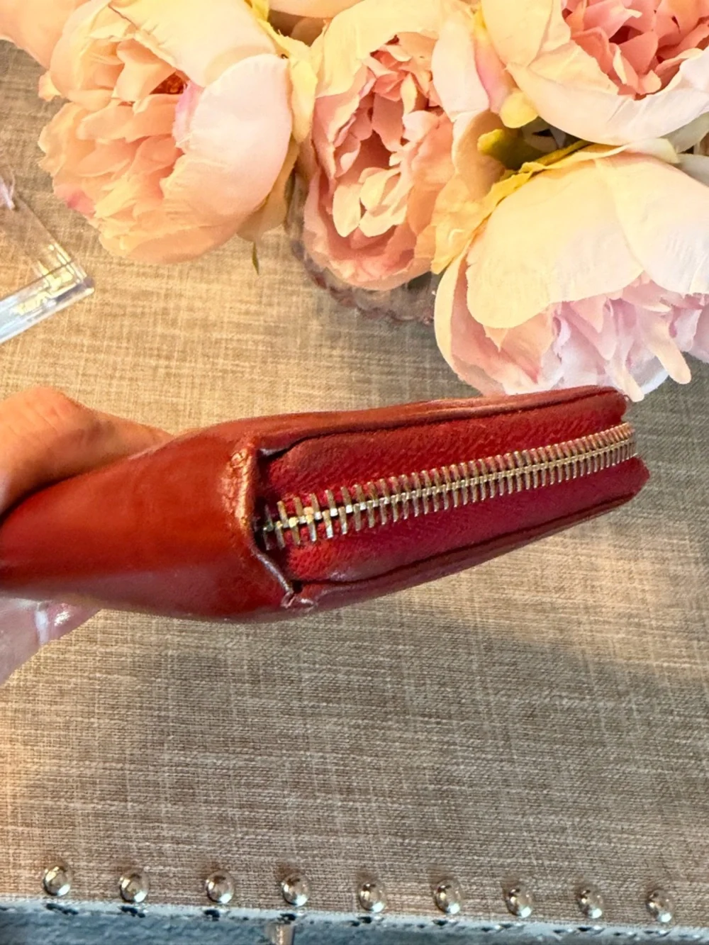 Yves Saint Laurent Red Leather Zip around Long Wallet with Stitched YSL - Picture 5 of 11